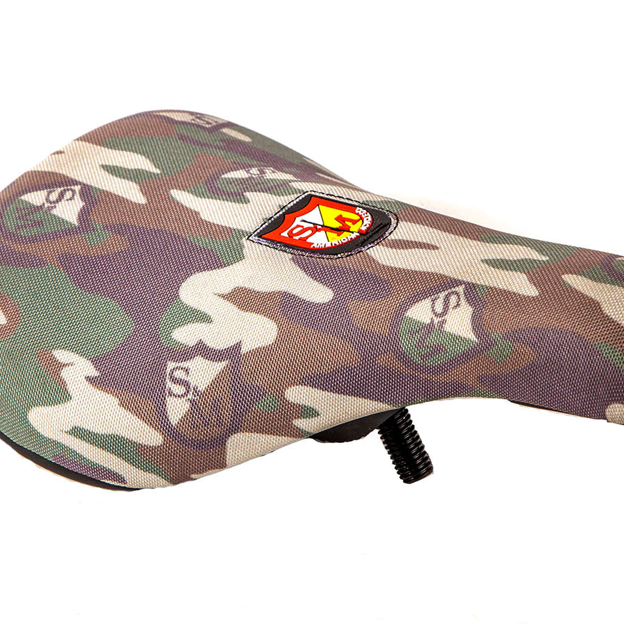 S&M Slim Pivotal Seat
